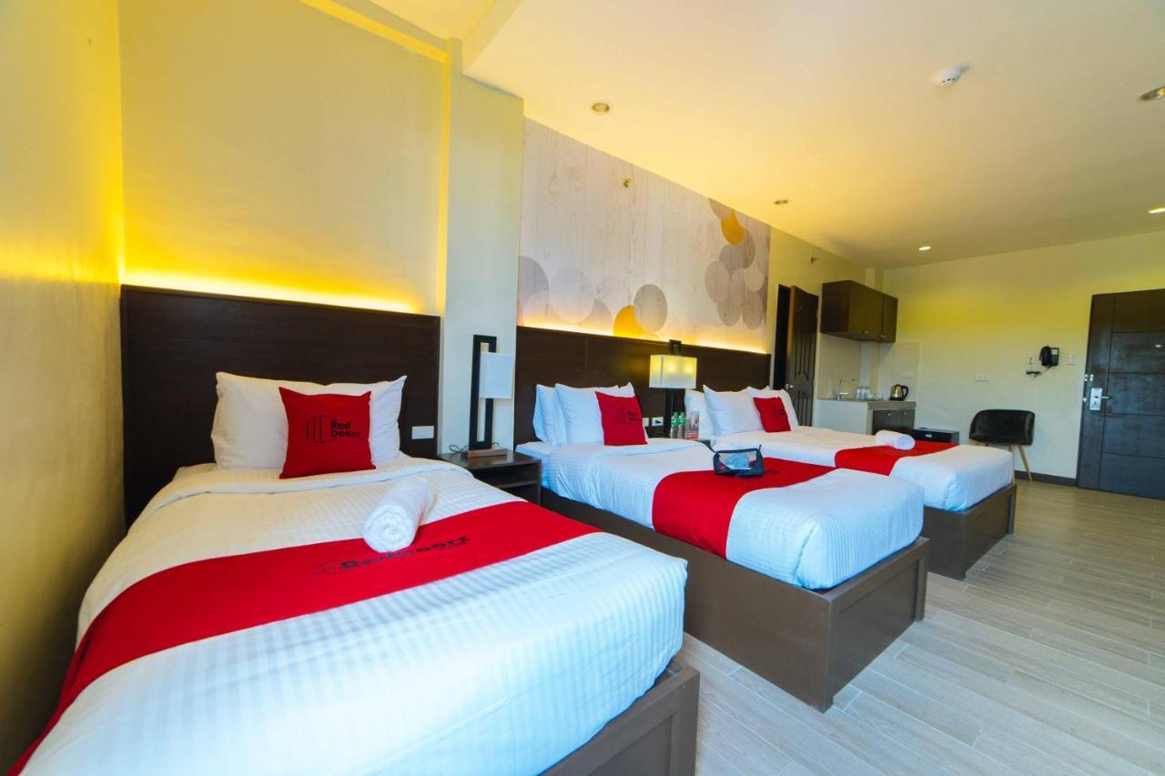 Reddoorz Premium @ Sta Rosa Tagaytay Road Hotel Silang Екстериор снимка