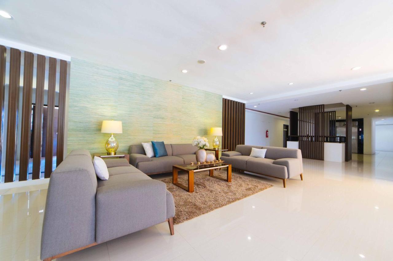 Reddoorz Premium @ Sta Rosa Tagaytay Road Hotel Silang Екстериор снимка