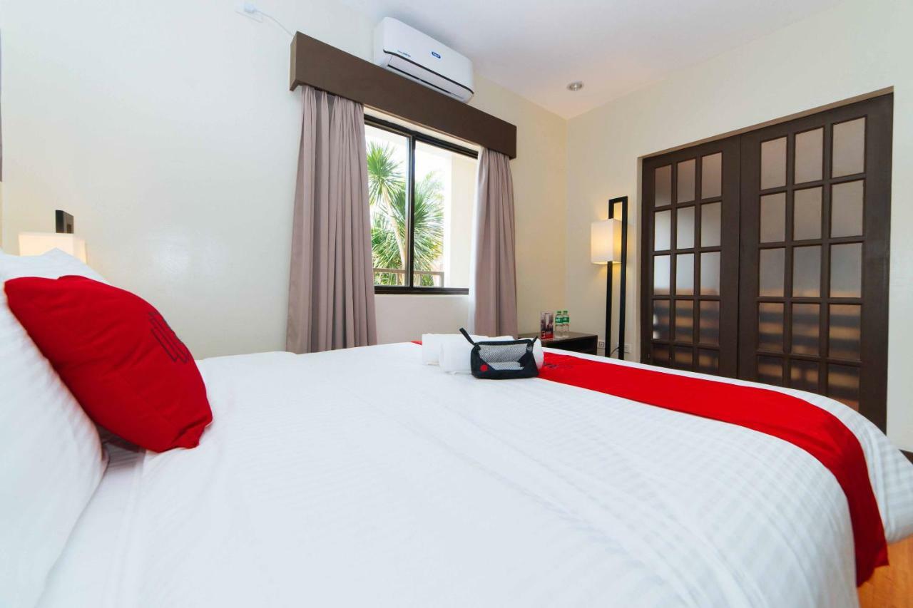 Reddoorz Premium @ Sta Rosa Tagaytay Road Hotel Silang Екстериор снимка