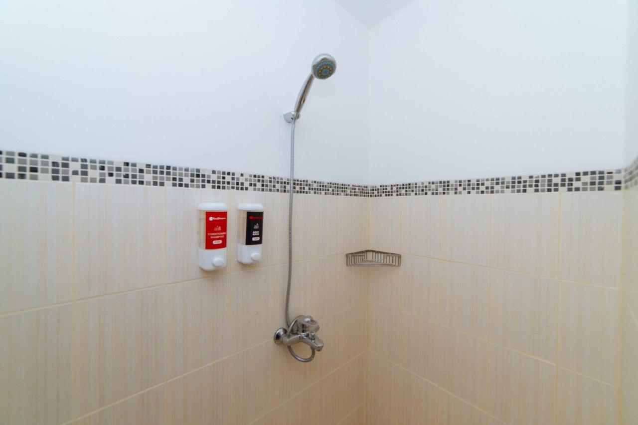 Reddoorz Premium @ Sta Rosa Tagaytay Road Hotel Silang Екстериор снимка